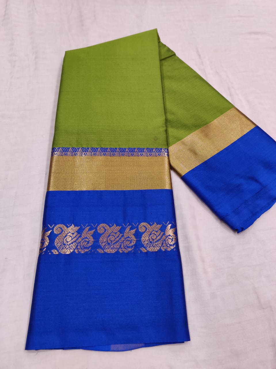 Kanchi Big Border Soft Sico  Silk  Saree Parrot Green &  Blue