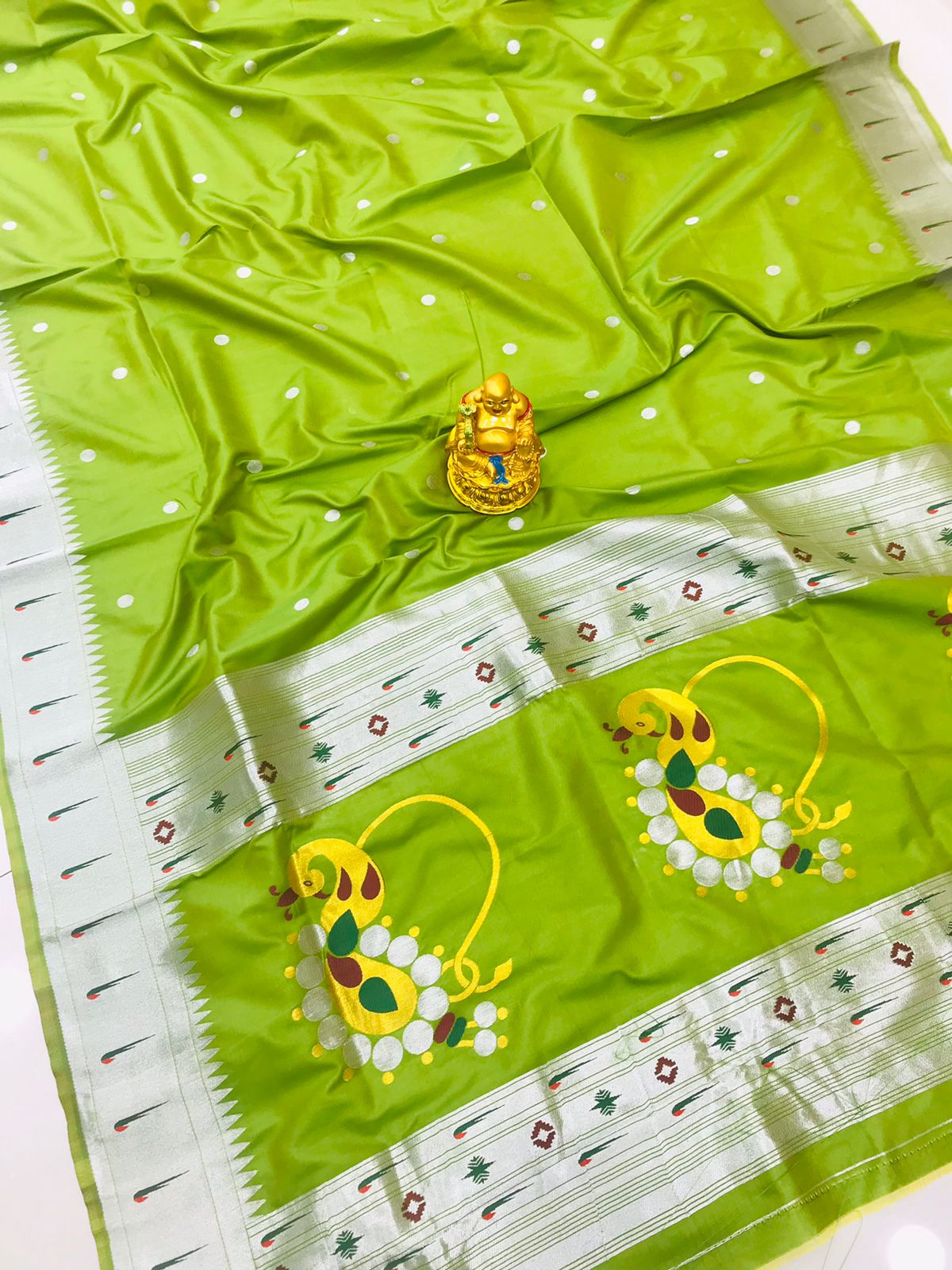 Parrot Green Beautiful soft pure Silk Paithani Saree with Meenakari Work