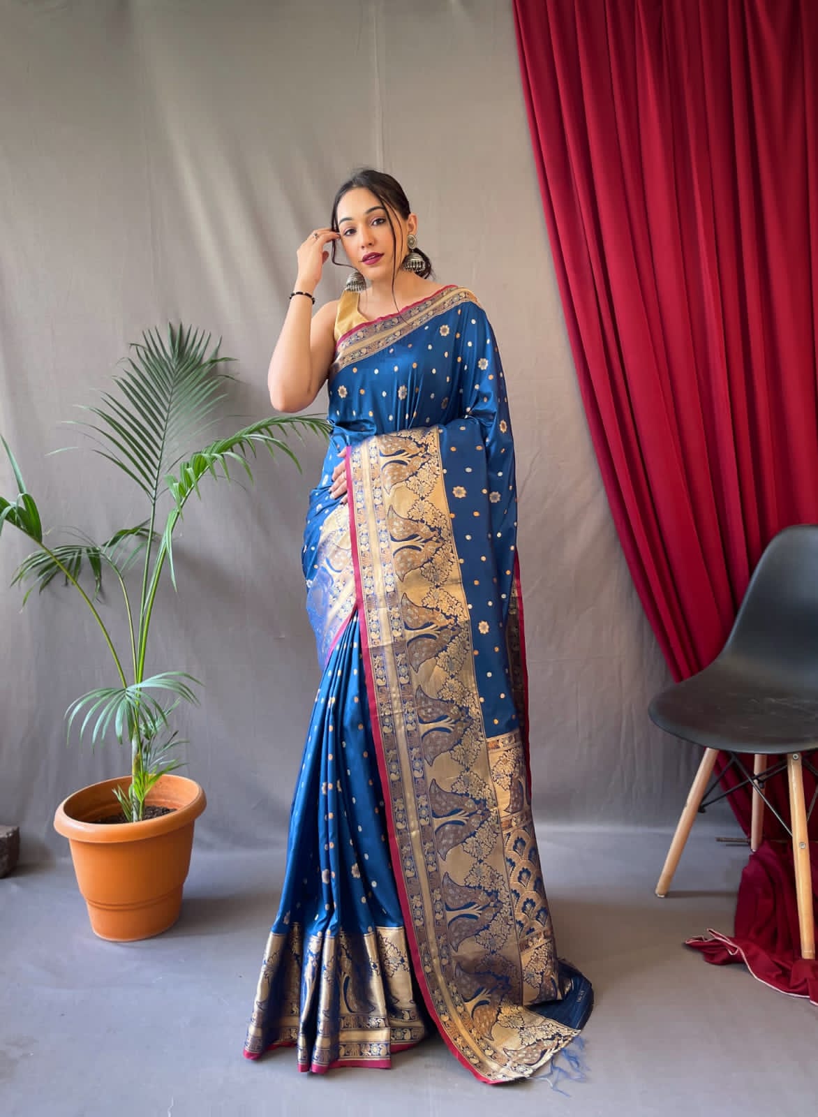 Pure Soft Silk Kanchipuram Saree with Silver and  Gold Zari