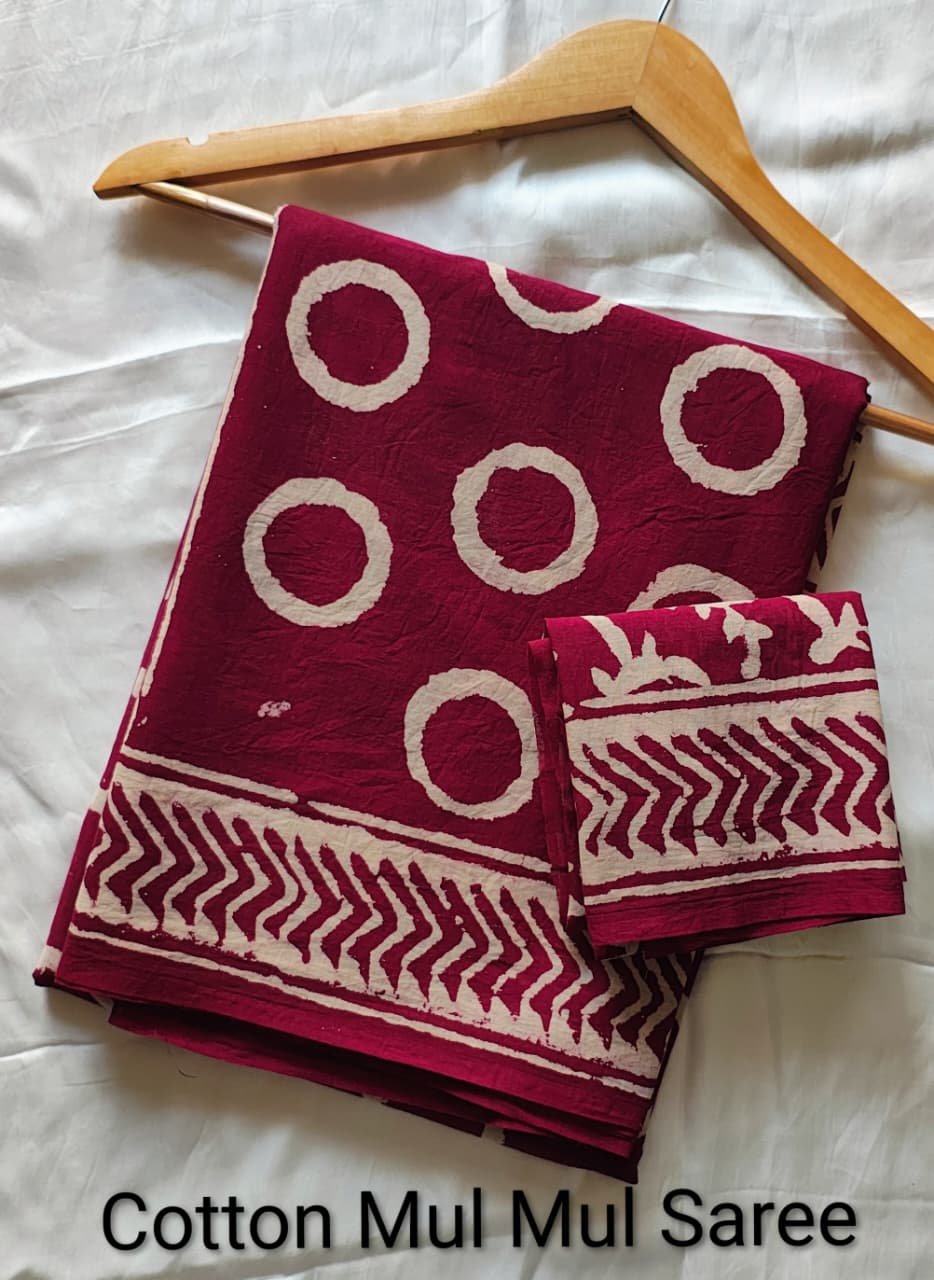 Hand block Printed Mul Cotton Saree with Blouse Piec