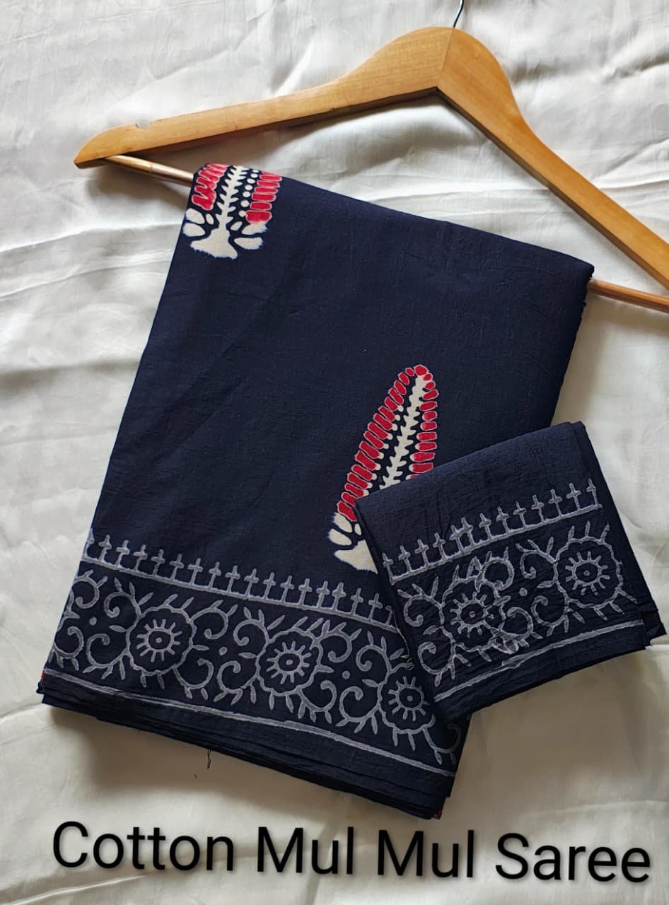 Hand block Printed Mul Cotton Saree with Blouse Piece