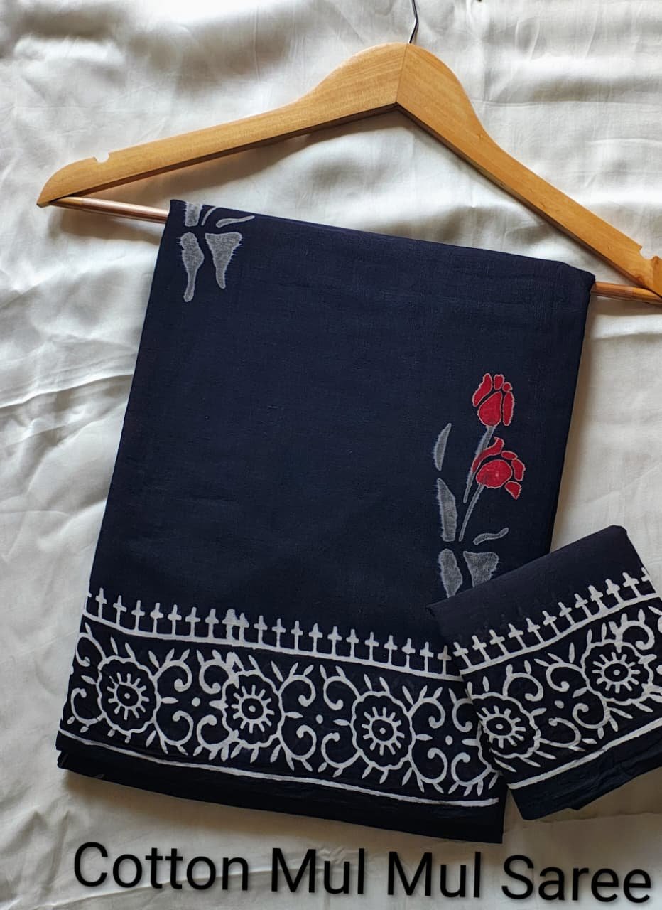 Hand block Printed Mul Cotton Saree with Blouse Piece