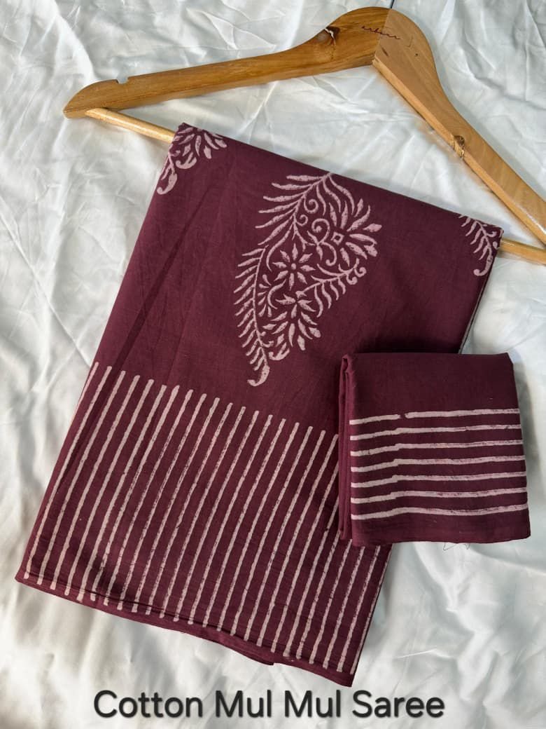 Hand block Printed Mul Cotton Saree with Blouse Piece