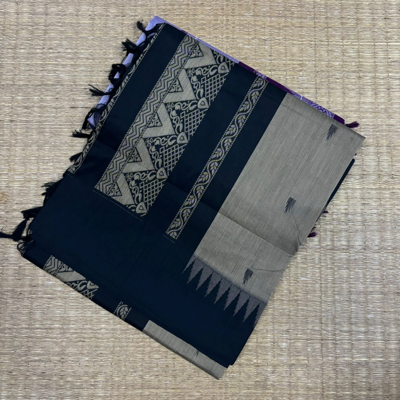 Kalyani Gopuram Border Saree